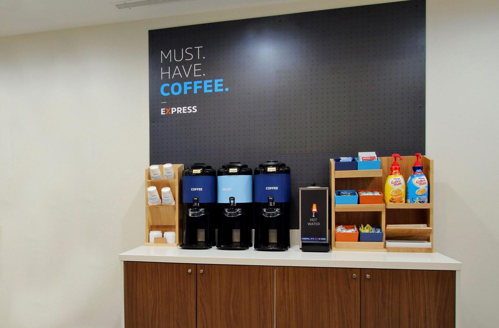 Holiday Inn Express & Suites Lebanon By Ihg Eksteriør billede